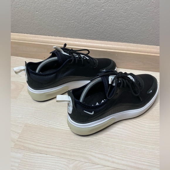 Nike Air Max Dia Black Summit White Sneakers AQ4312-001 Womens Shoes Size 9.5 - Picture 14 of 16